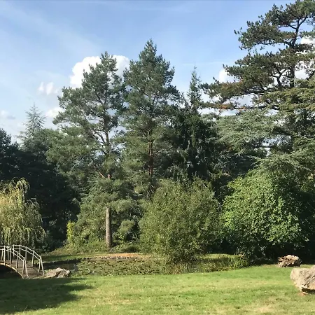 בית הארחה Chateau La Pierre Levee *