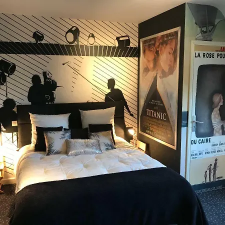 Chateau La Pierre Levee בית הארחה