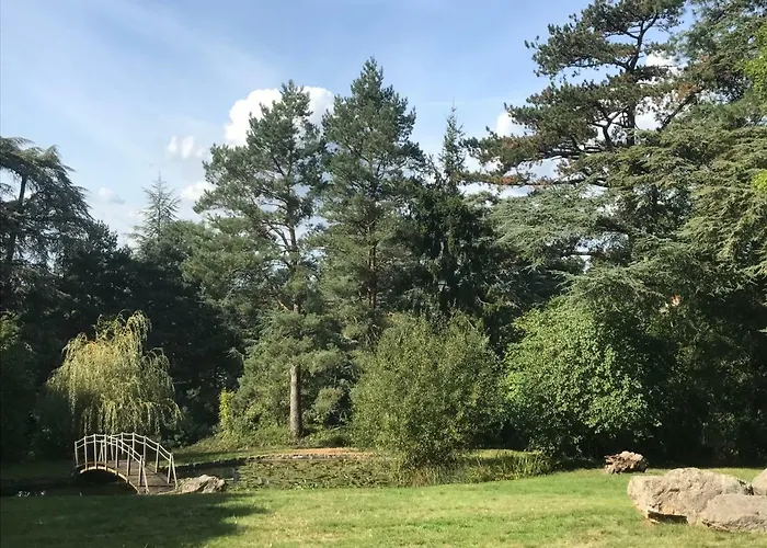 Гостевой дом Chateau La Pierre Levee *