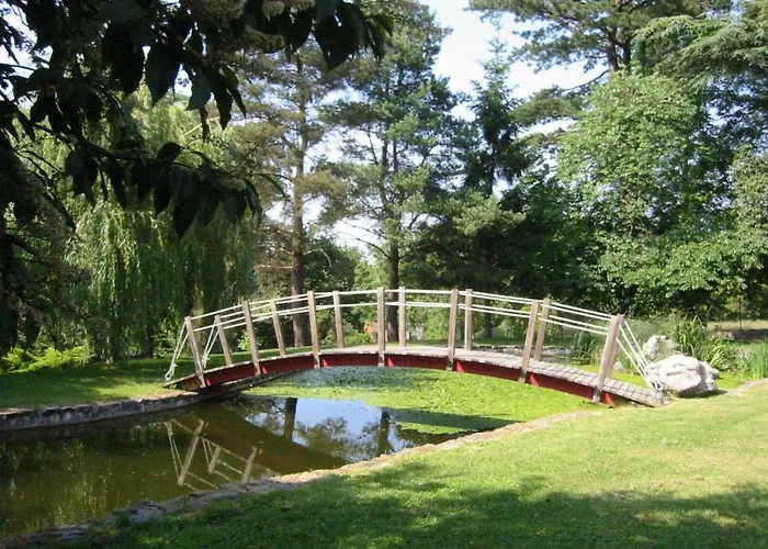 Chateau La Pierre Levee *