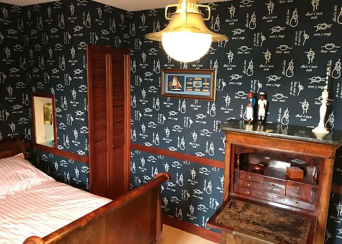 Chateau La Pierre Levee *