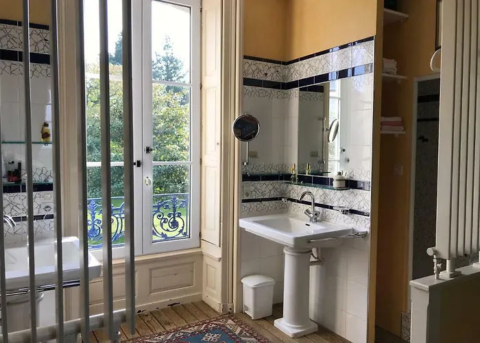 Chateau La Pierre Levee Гостевой дом