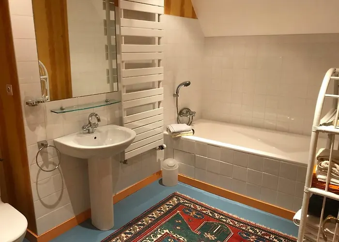 Chateau La Pierre Levee *