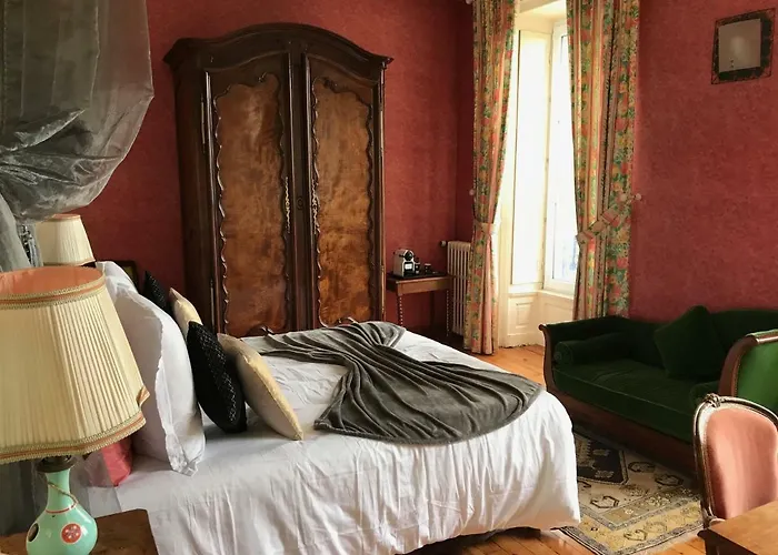 Chateau La Pierre Levee *